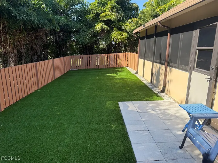 6462 Royal Woods Drive, Fort Myers, FL 33908 - Image #3