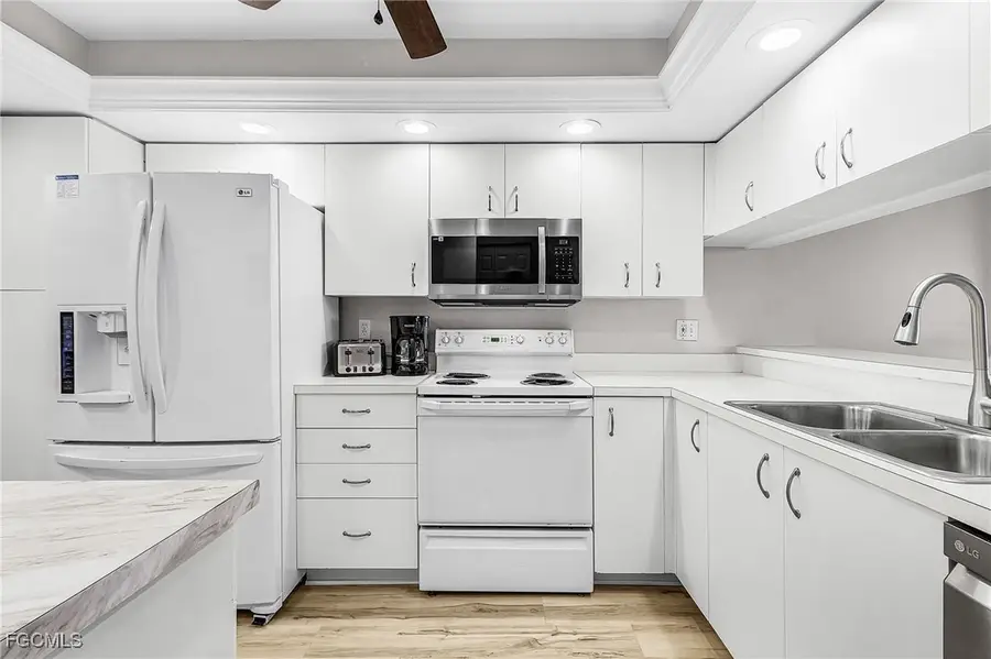 14791 Hole In Hole Circle #305 - SAWGRASS, Fort Myers, FL 33919 - Image #2