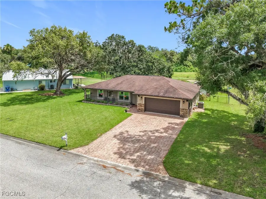4518 Springview Circle, Labelle, FL 33935 - Image #3
