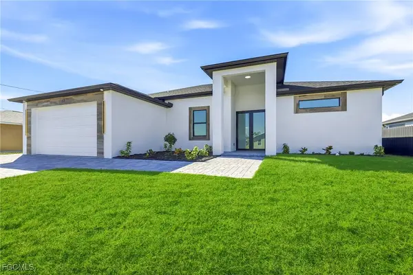 1102 NE 14th Avenue, Cape Coral, FL 33909