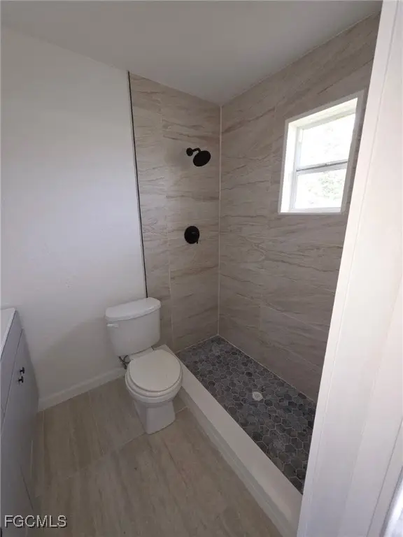 2709 SE 17th Avenue, Cape Coral, FL 33904 - Image #2