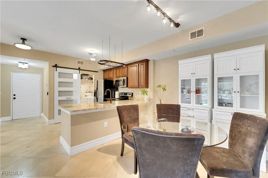 6450 Aragon Way #202, Fort Myers, FL 33966 - Image #3