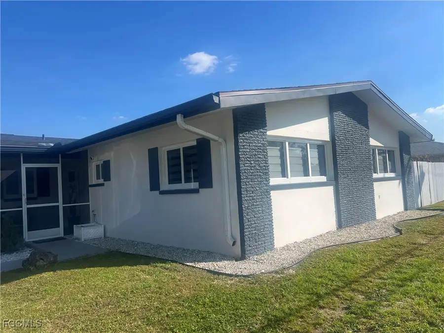 4418 Orange Grove Boulevard, North Fort Myers, FL 33903 - Image #2