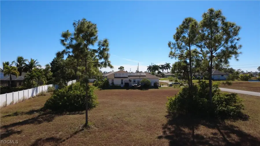 2529 NW 21st Place, Cape Coral, FL 33993 - Image #3