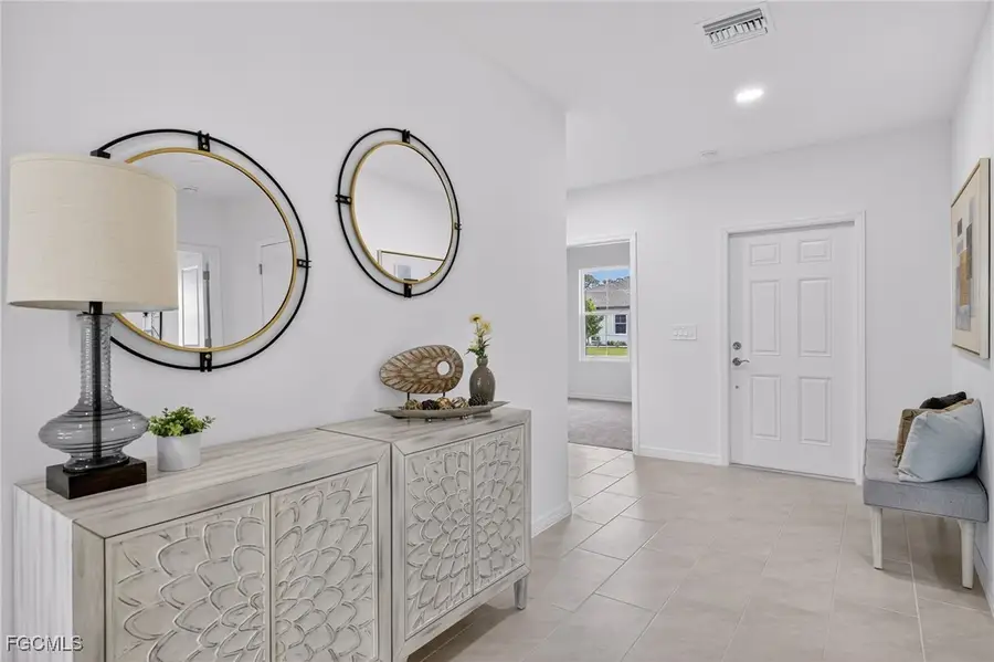 246 Lakeside Breeze Way, Lehigh Acres, FL 33936 - Image #3