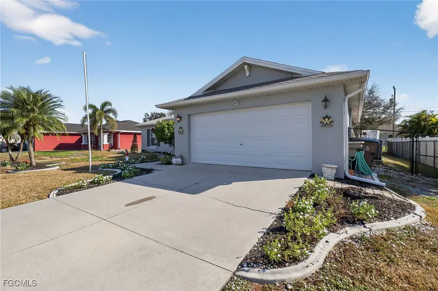 1315 NE 2nd Place, Cape Coral, FL 33909 - Image #2