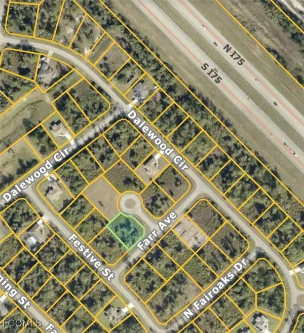 Farr Avenue, North Port, FL 34288