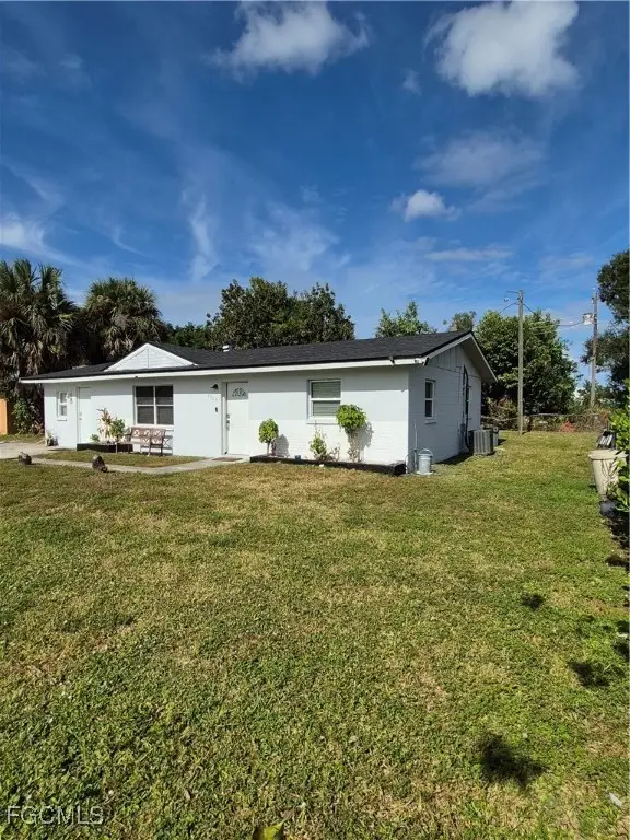 3721 Highland Avenue, Fort Myers, FL 33916 - Image #2