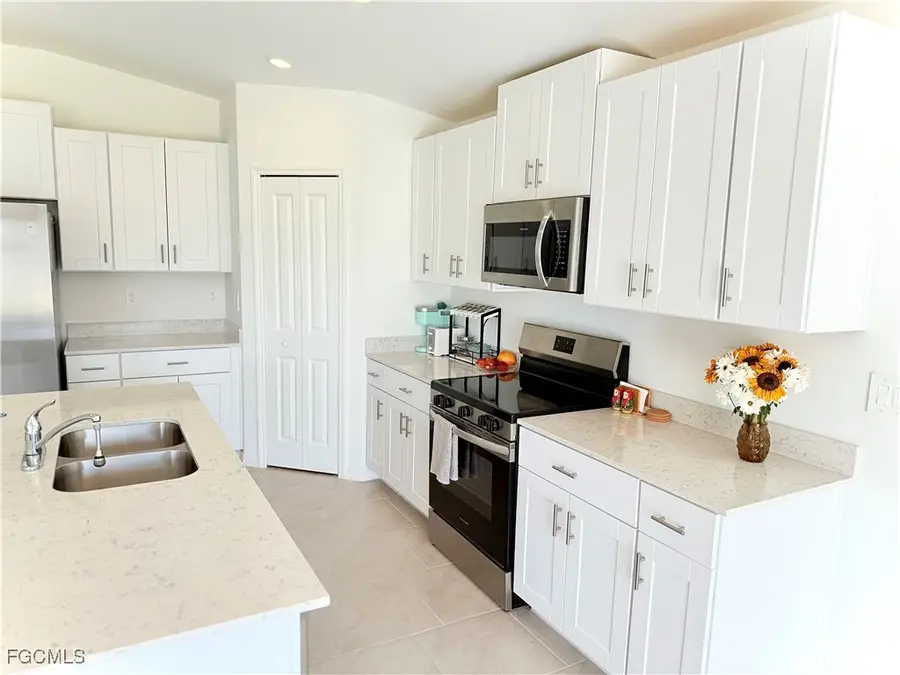 4110 Etna Court, North Fort Myers, FL 33917 - Image #3