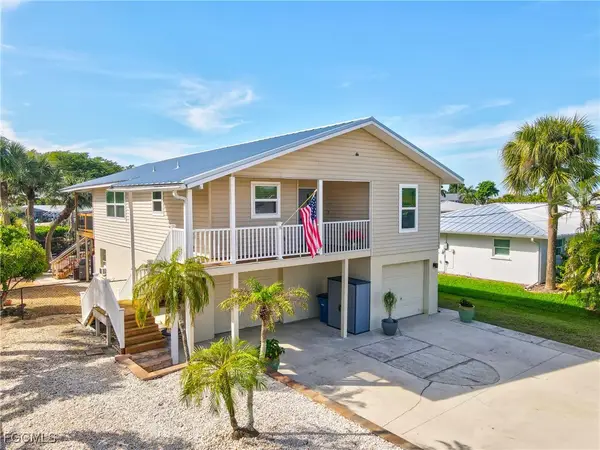 17740 Rebecca Avenue, Fort Myers Beach, FL 33931