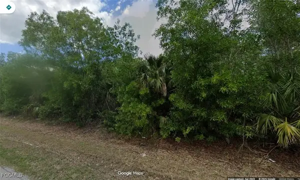 524 45th Avenue Ne, Naples, FL 34120