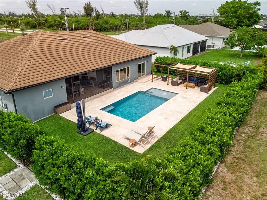 2322 Trafalgar Parkway, Cape Coral, FL 33991 - Image #2