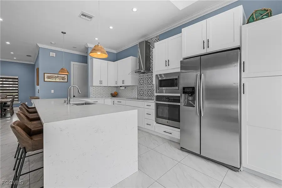 2322 Trafalgar Parkway, Cape Coral, FL 33991 - Image #3