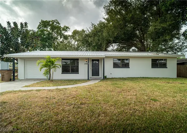 2085 E Tobago Circle, Fort Myers, FL 33905