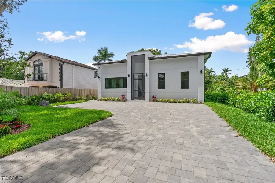 10186 Carolina Street, Bonita Springs, FL 34135 - Image #2