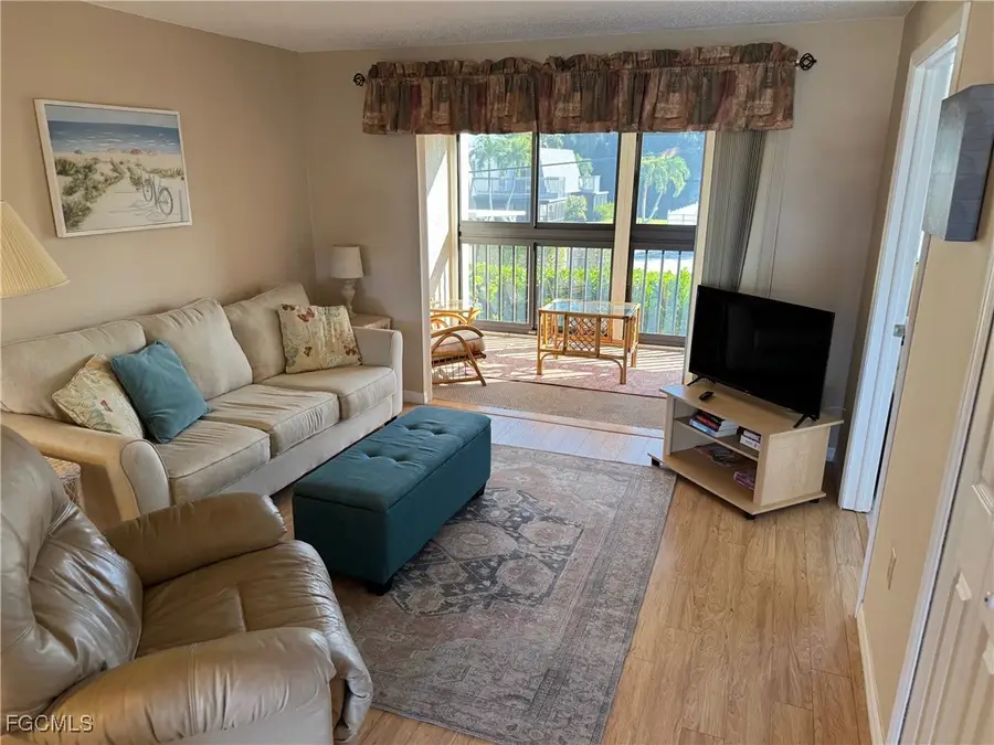 16340 Dublin Circle #204, Fort Myers, FL 33908 - Image #2