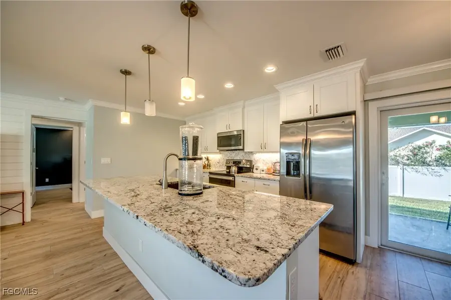 3410 Oasis Boulevard, Cape Coral, FL 33914 - Image #2