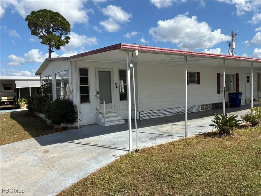 606 Pine Grove Court, North Fort Myers, FL 33917 - Image #3