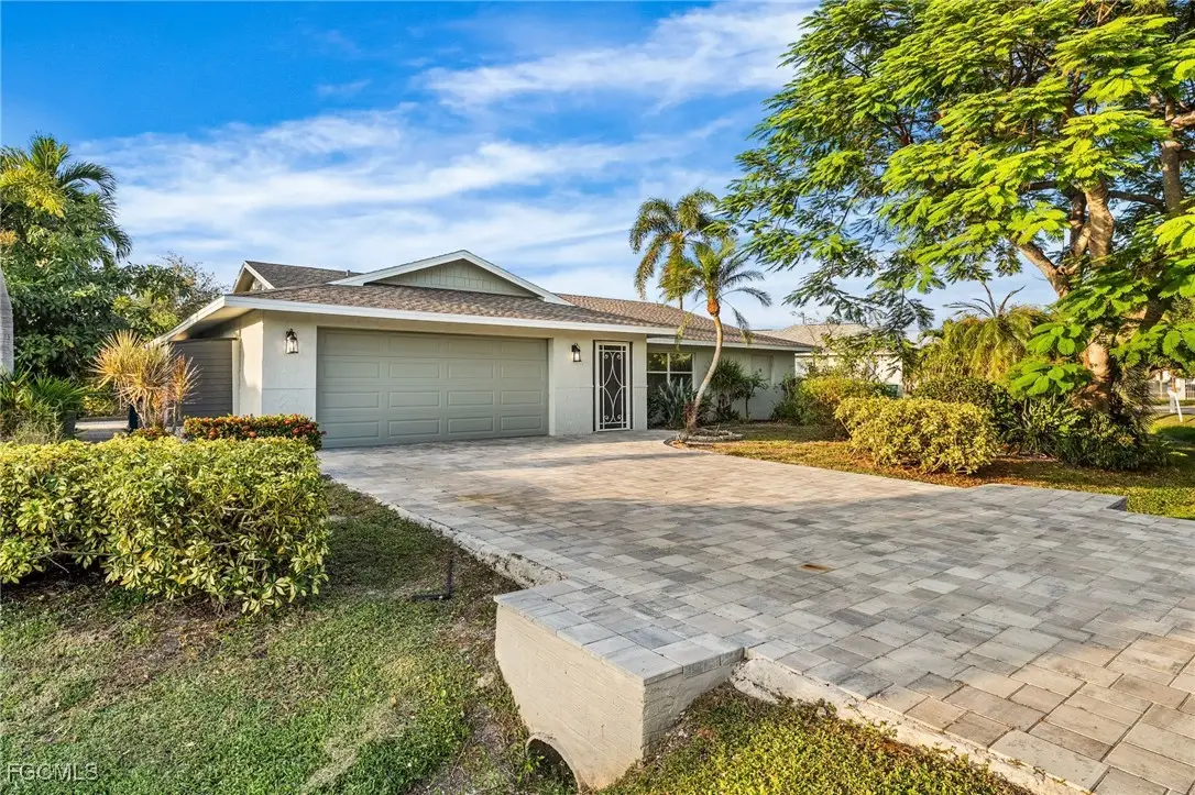 12860 Iona Road, Fort Myers, FL 33908 - Image #1