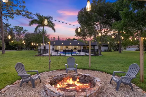 3571 Heritage Lane, Fort Myers, FL 33908