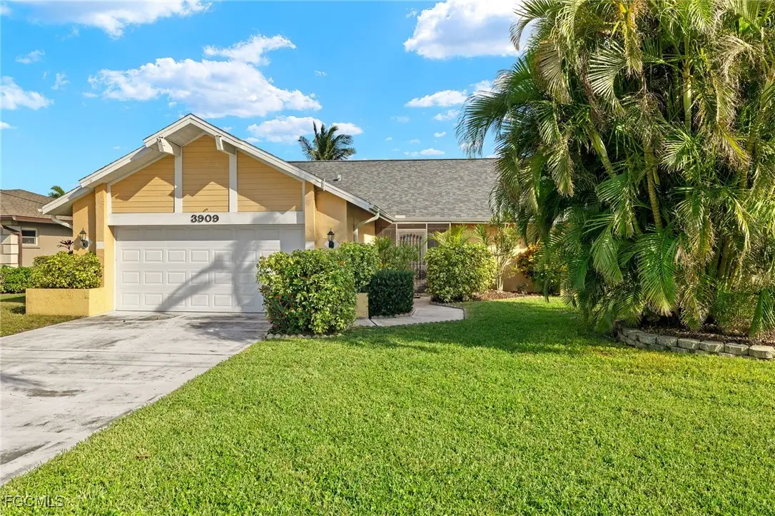 3909 SE 1st Avenue, Cape Coral, FL 33904 - #1