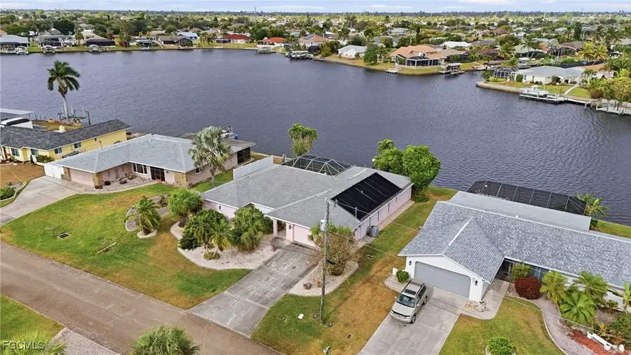 329 SE 33rd Terrace, Cape Coral, FL 33904 - Image #3