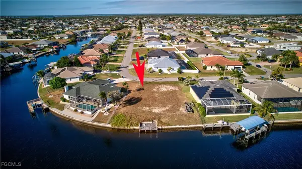 221 NW 33rd Avenue, Cape Coral, FL 33993