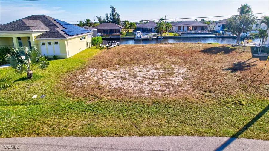 221 NW 33rd Avenue, Cape Coral, FL 33993 - Image #3