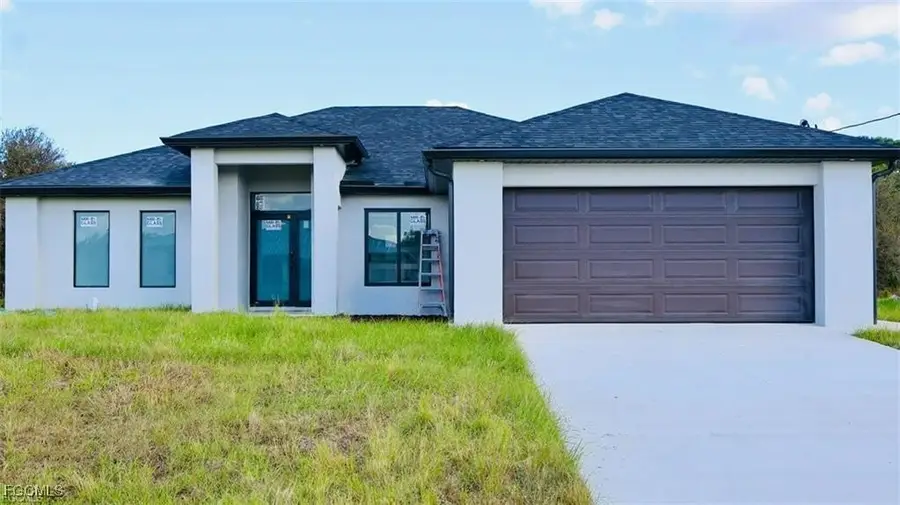 426 Picturesque Avenue, Lehigh Acres, FL 33974 - Image #2