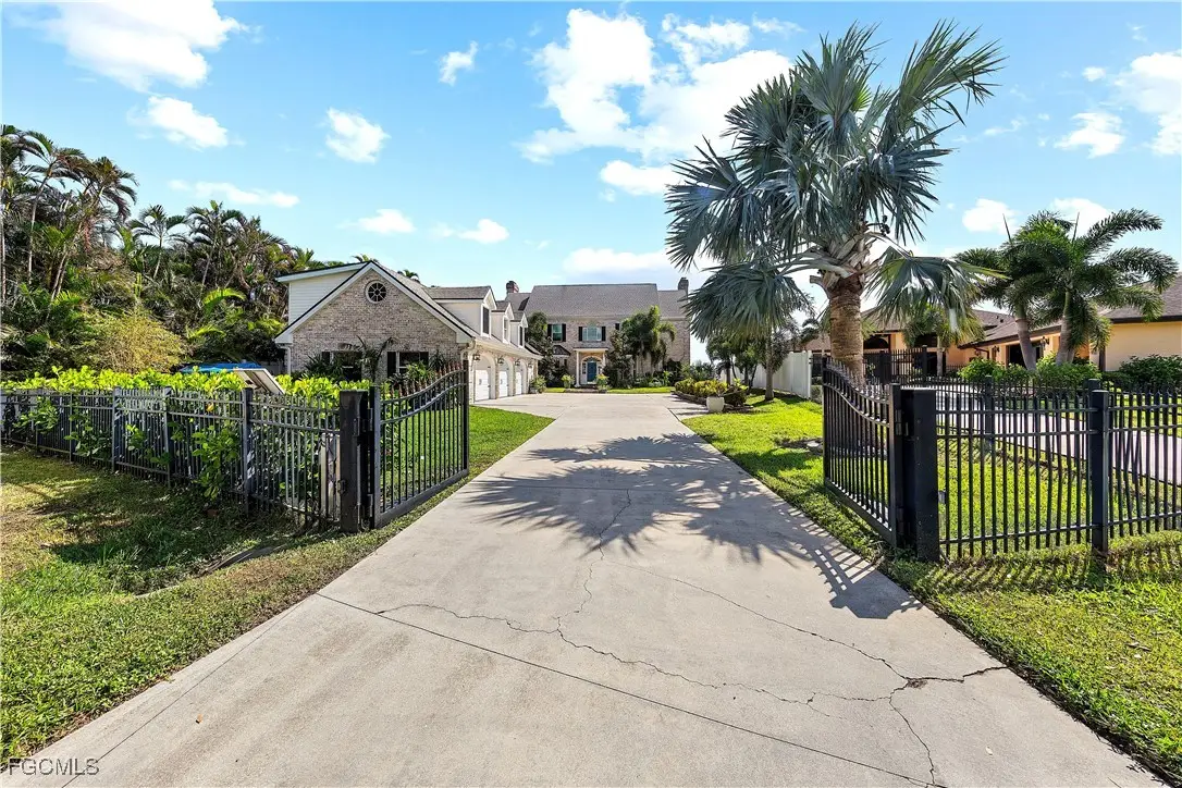 1807 Coral Circle, North Fort Myers, FL 33903 - Image #1