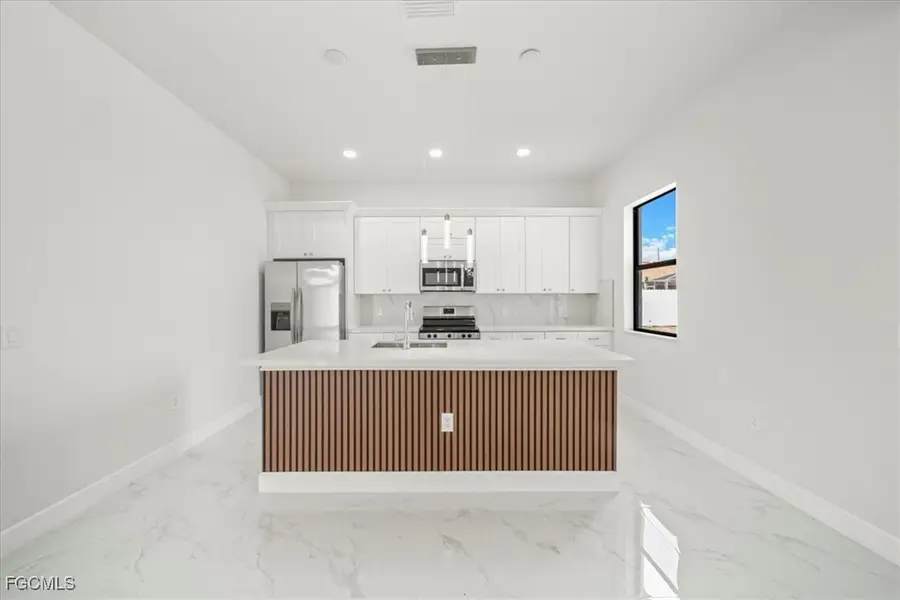 9 NW 14th Place, Cape Coral, FL 33993 - Image #2