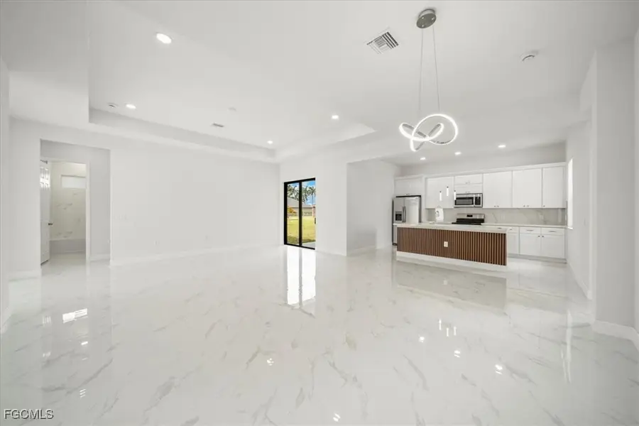 9 NW 14th Place, Cape Coral, FL 33993 - Image #3