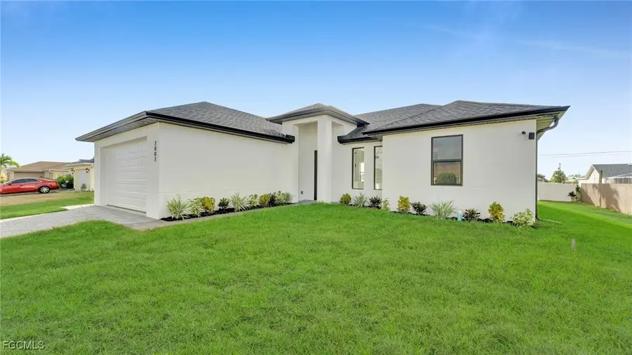 2002 NE 18th Avenue, Cape Coral, FL 33909 - Image #2