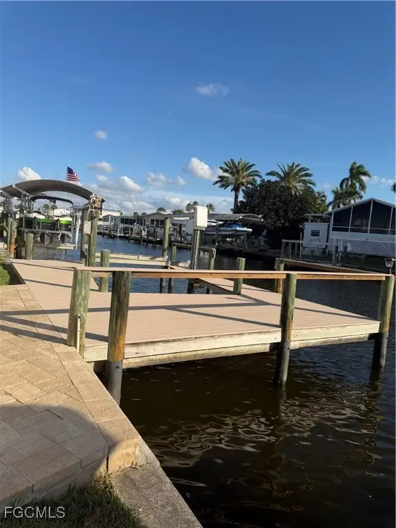 11391 Cypress Lane, Fort Myers Beach, FL 33931 - Image #3