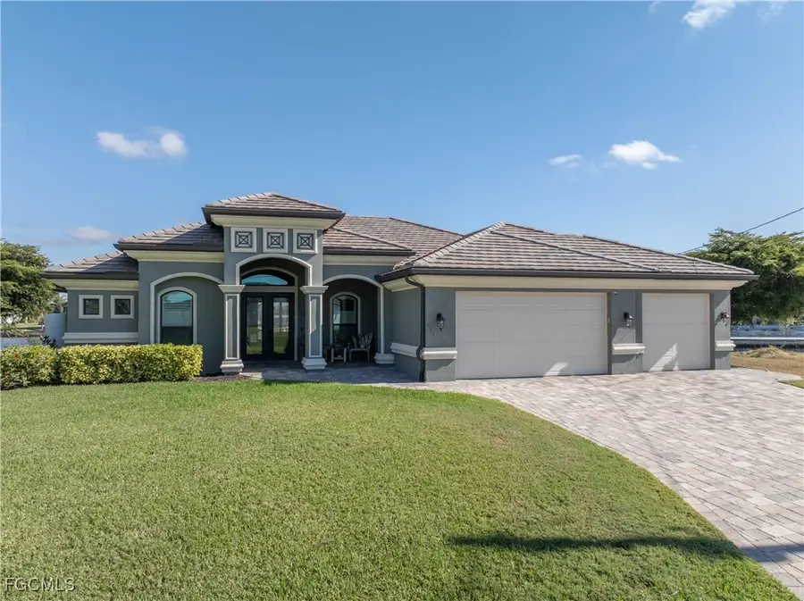 915 NW 36th Place, Cape Coral, FL 33993 - Image #2