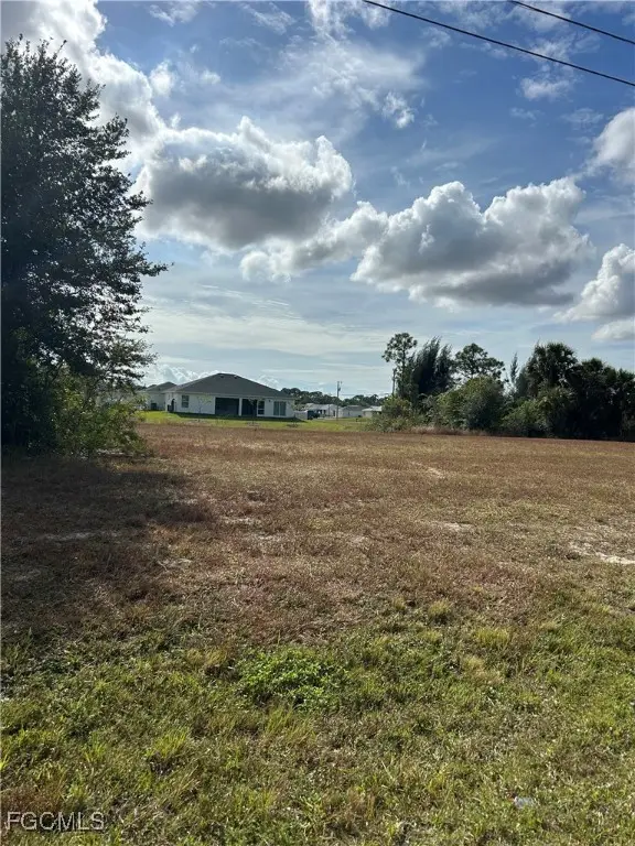 1424 NE 33rd Street, Cape Coral, FL 33909 - Image #2