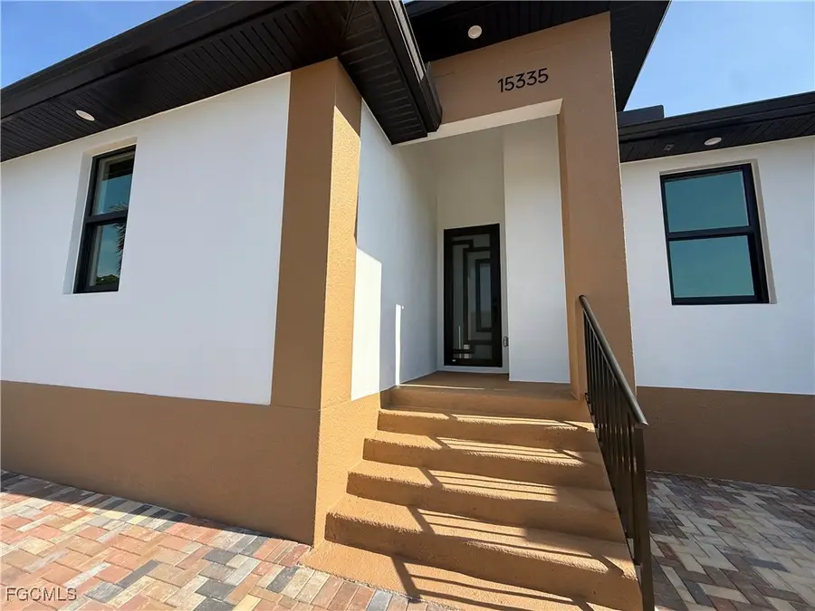 15335/ 15337 Wall Drive, Fort Myers, FL 33908 - Image #3