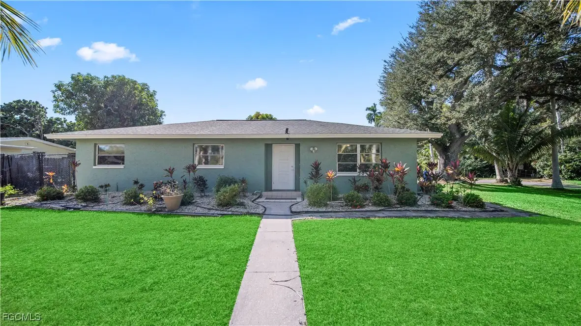 50 Palm Tree Terrace, Fort Myers, FL 33905 - Image #1