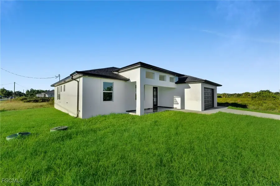 4206 E 15th Street, Lehigh Acres, FL 33972 - Image #3