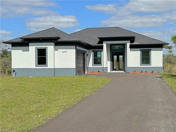 4437 60th Avenue Ne, Naples, FL 34120