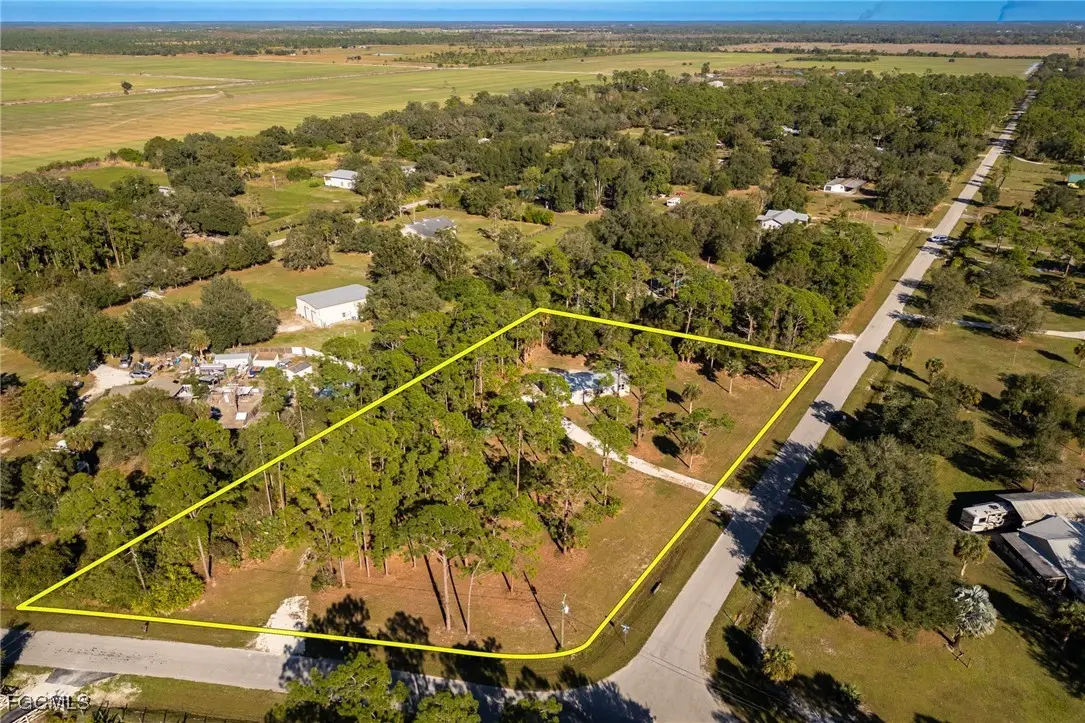 250 Trader Road, Labelle, FL 33935 - Image #1