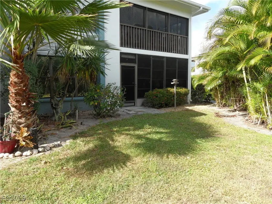 13351 Greengate Boulevard #418, Fort Myers, FL 33919 - Image #2