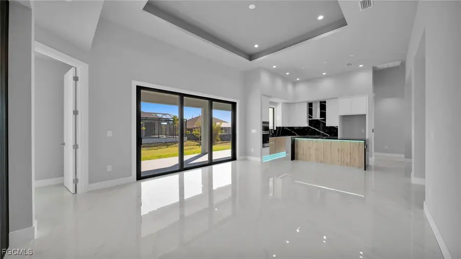 1521 NW 37th Avenue, Cape Coral, FL 33993 - Image #2