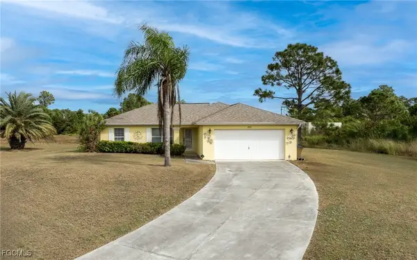 2812 Beth Avenue N, Lehigh Acres, FL 33971