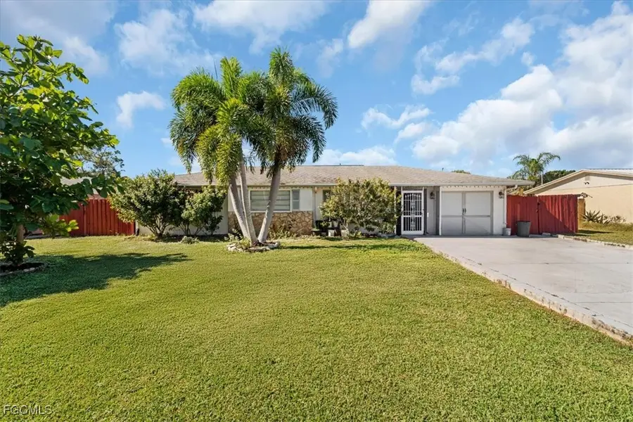2960 Renee Court, Fort Myers, FL 33905 - Image #2