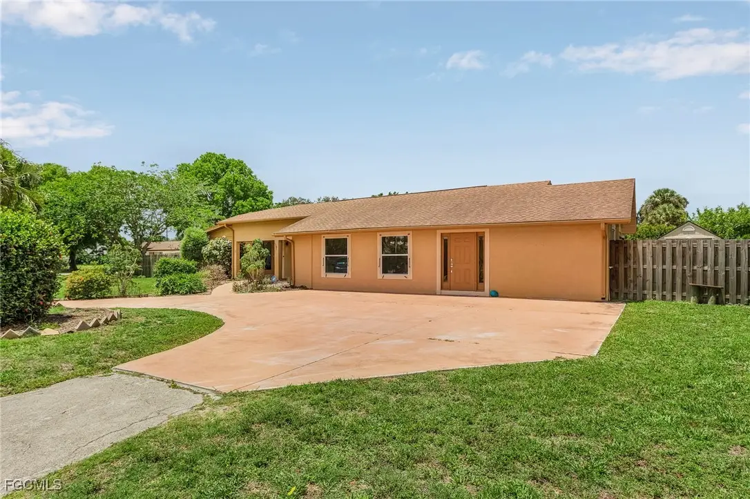 5730 Winkler Road, Fort Myers, FL 33919 - Image #1