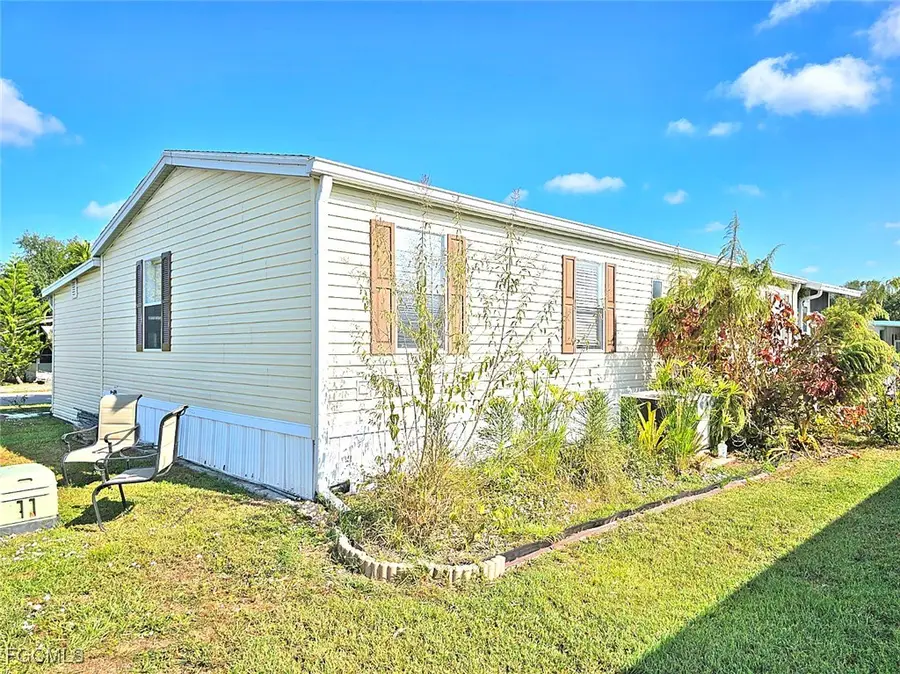 130 Granada Street, Fort Myers, FL 33905 - Image #2