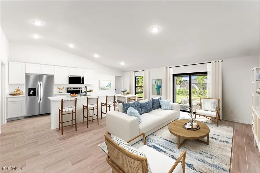 423 NW 9th Street, Cape Coral, FL 33993 - Image #2