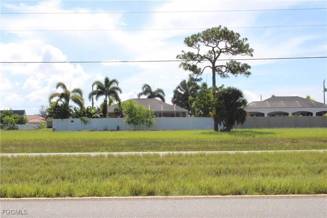 1719 Santa Barbara Boulevard N, Cape Coral, FL 33993 - Image #1