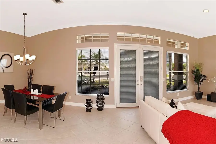 5020 SW 9th Place, Cape Coral, FL 33914 - Image #3